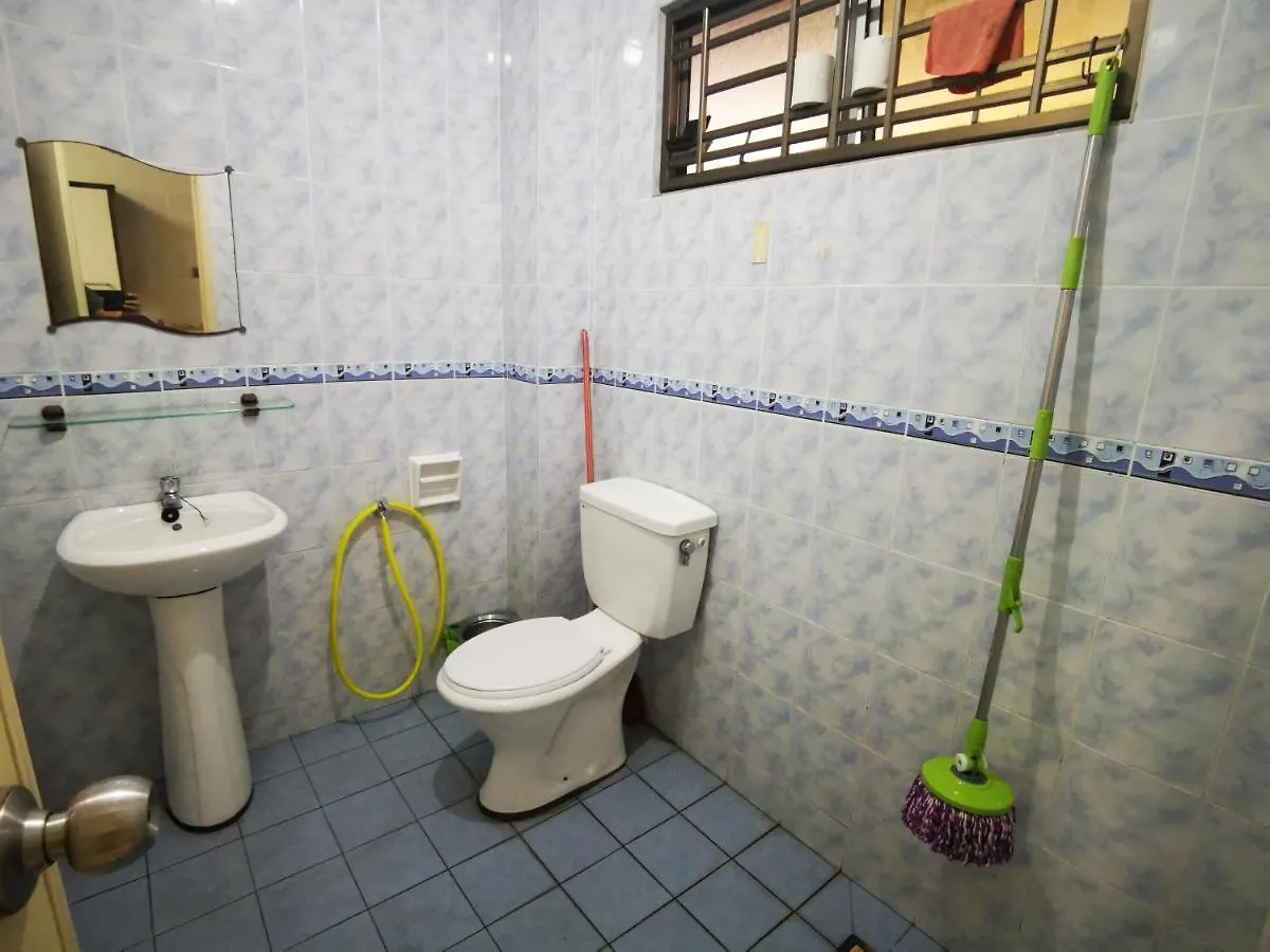 Ames Leng I-City Home Sweet Home Shah Alam Ferienhaus